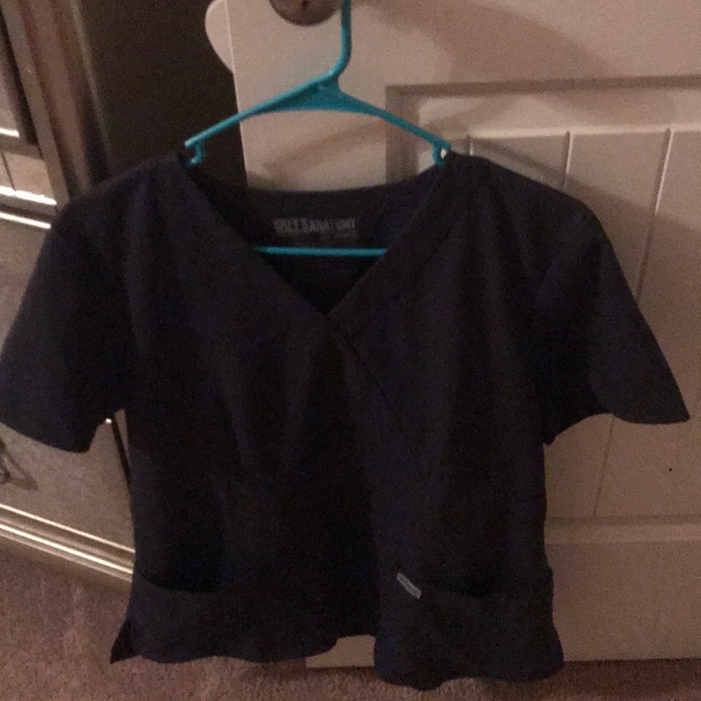 Greys anatomy women’s scrub top